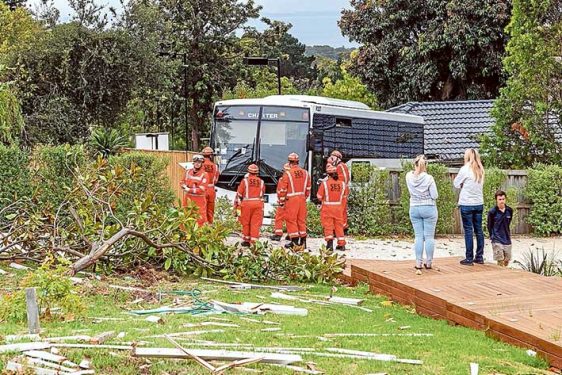 Bus Crash Mt Eliza