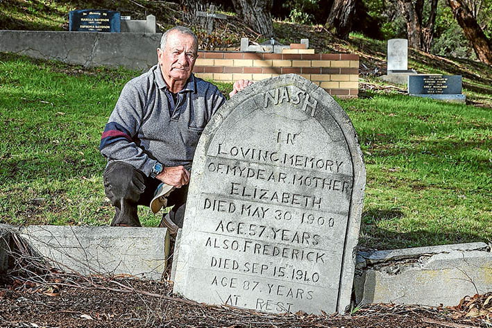 Mother, daughter, sister: Ray Gibb next to grave of Elizabeth Nash. Picture: Gary Sissons
